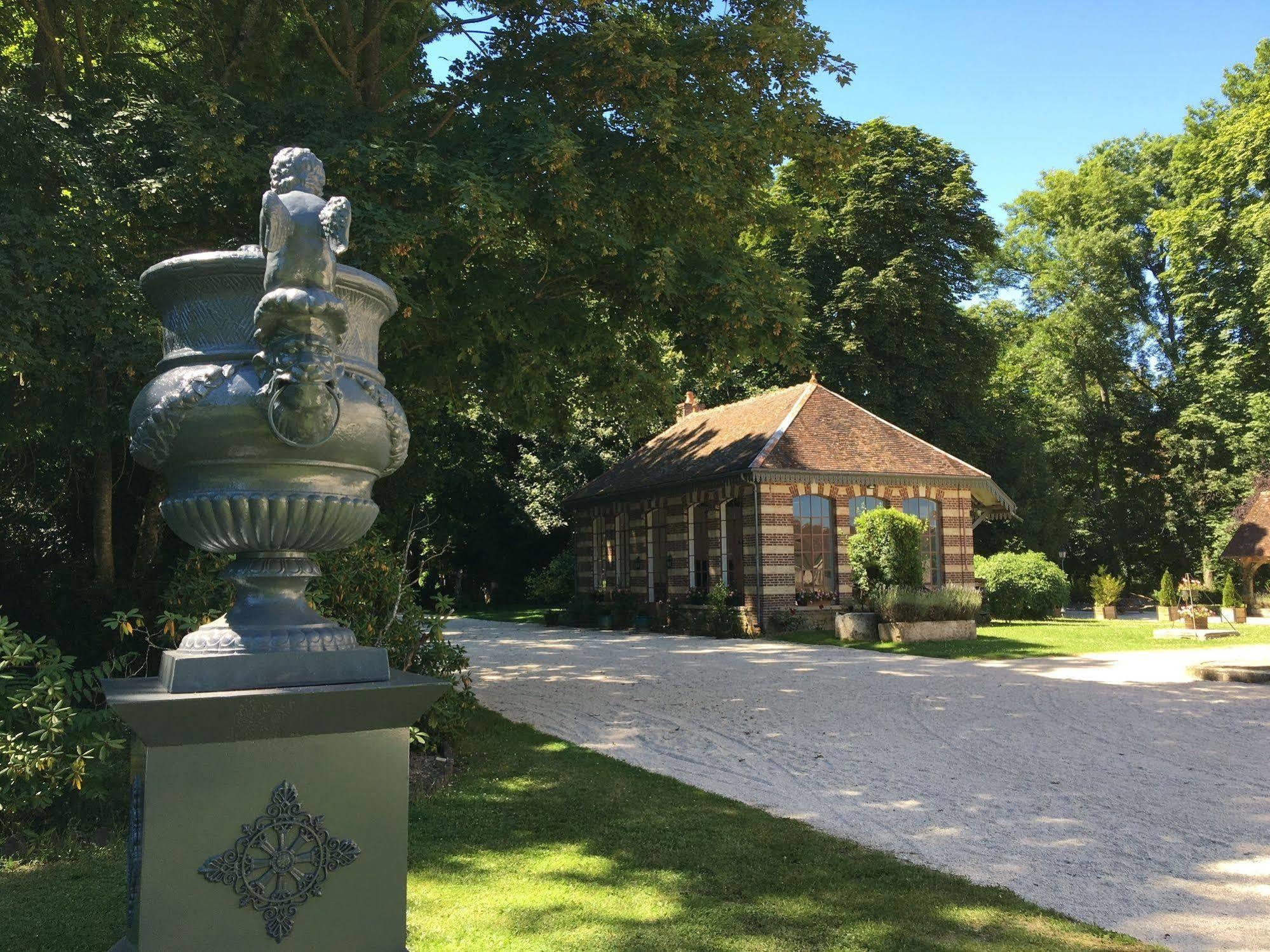 Chateau De Montabert Montaulin Εξωτερικό φωτογραφία